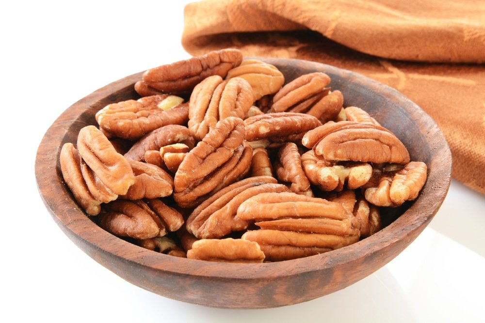 11 Impressive Health Benefits of Pecan