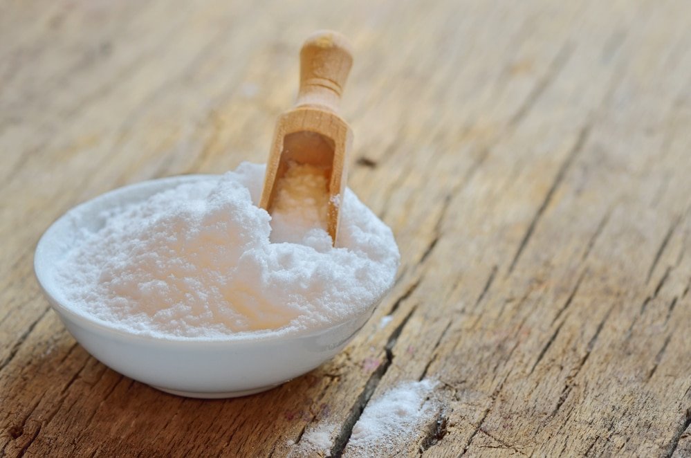 13 Surprising Baking Soda Uses & Remedies