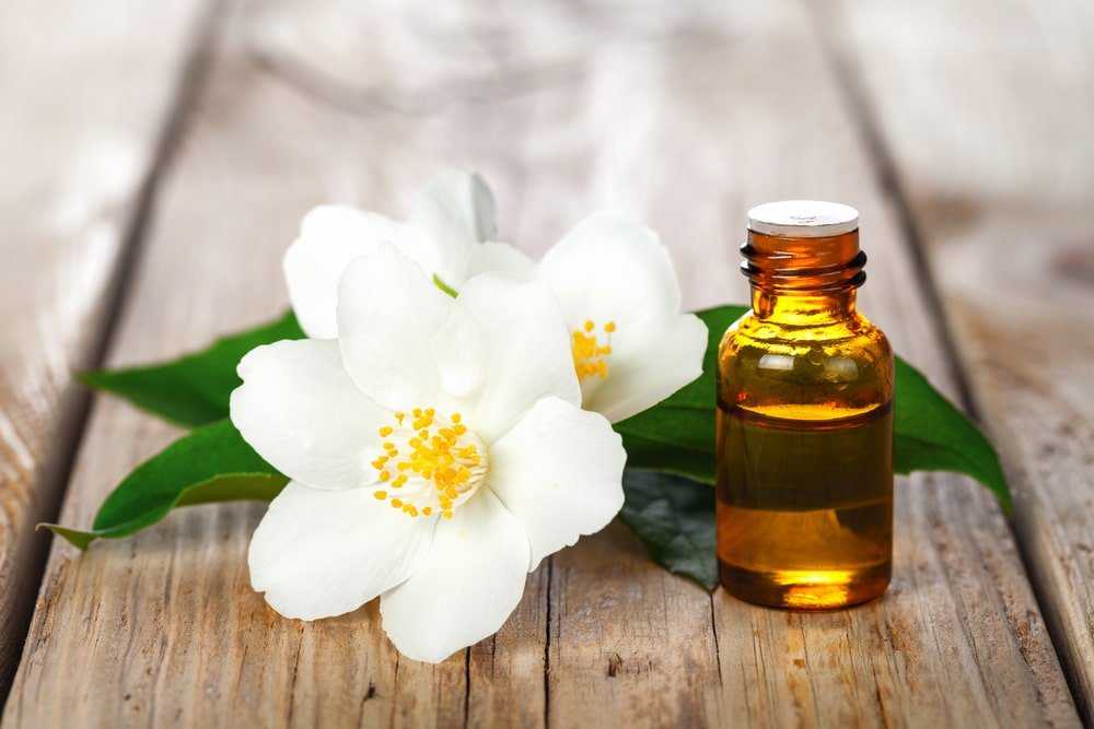13 Surprising Benefits Of Jasmine Essential Oil