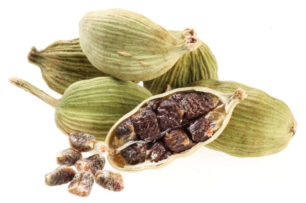 13 Amazing Health Benefits of Cardamom