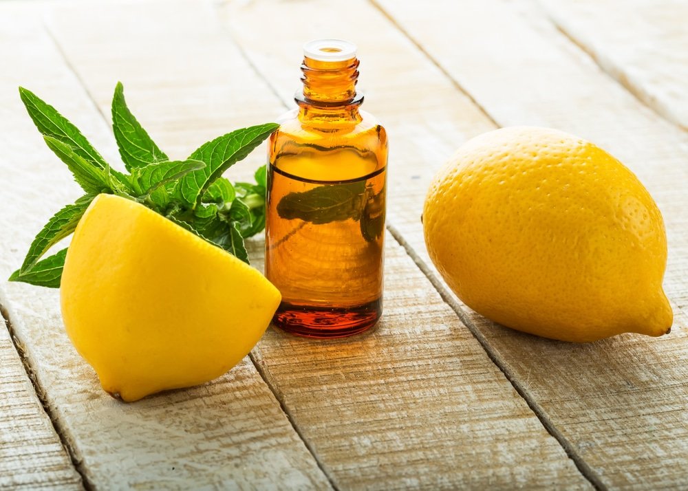 13 Health Benefits of Lemon Essential Oil