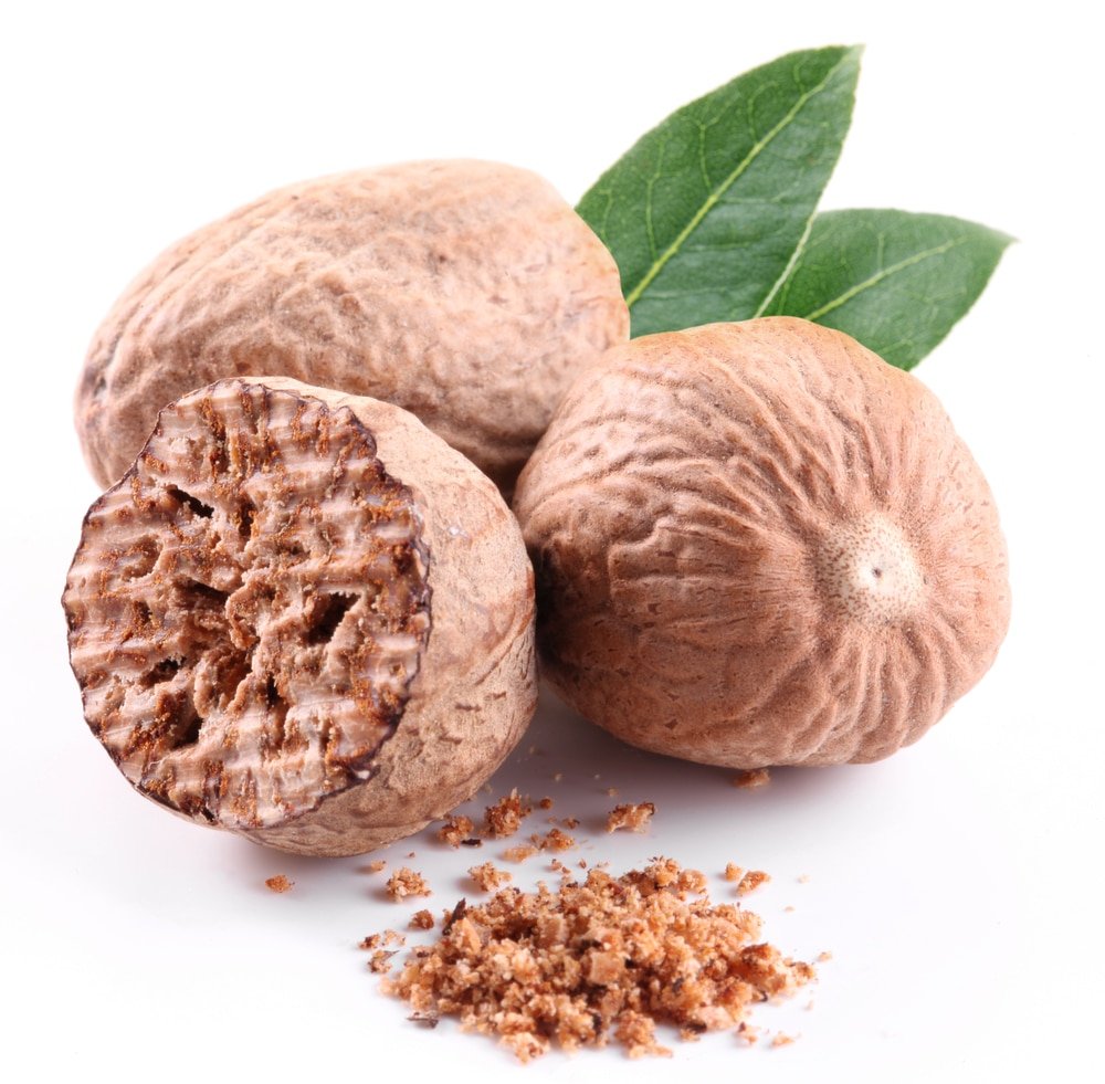 13 Amazing Health Benefits of Nutmeg