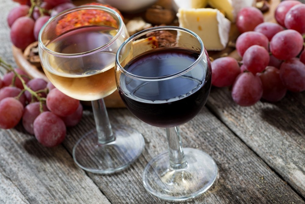 13 Surprising Health Benefits of Wine