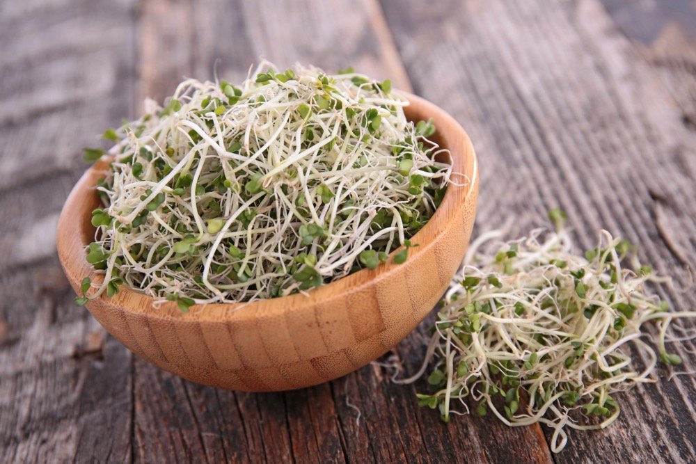 11 Proven Benefits of Broccoli Sprouts