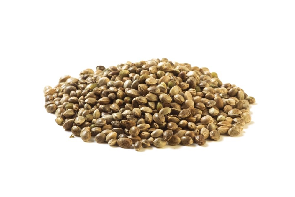 11 Amazing Health Benefits of Hemp Seeds
