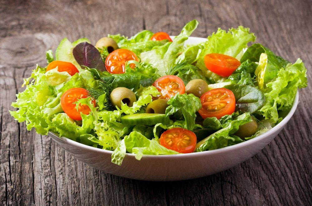 11 Amazing Benefits of Eating Salads